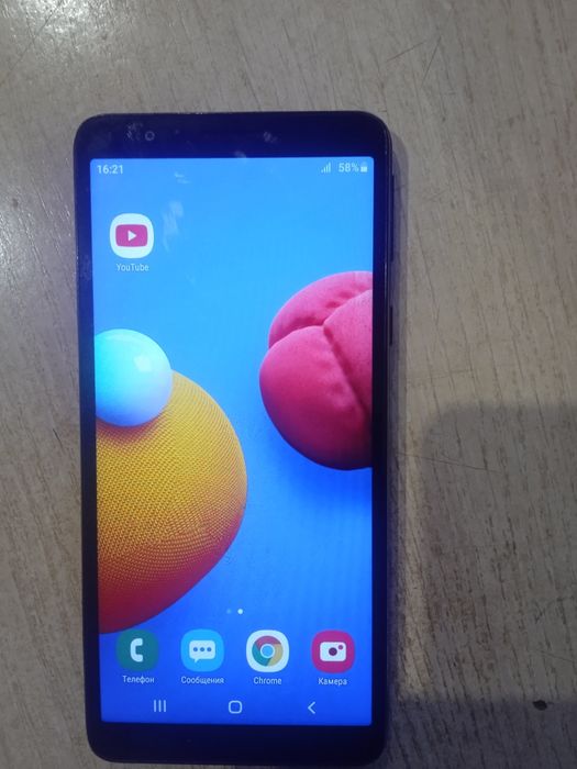 Продам телефон Самсунг а01коре