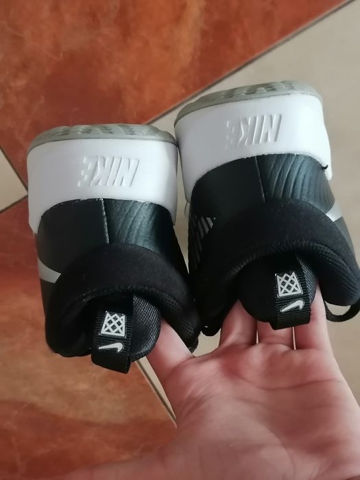 Bascheti nike marime 36.5