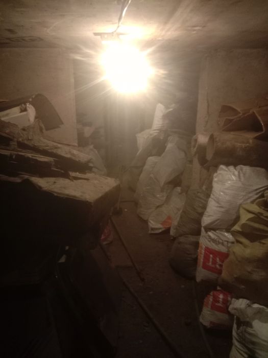 Чистка подвалов много этажных домов