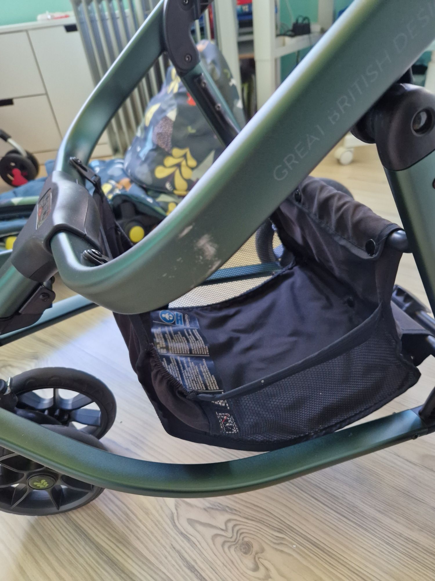 Комбинирана бебешка количка с аксесоари Cosatto Giggle 3