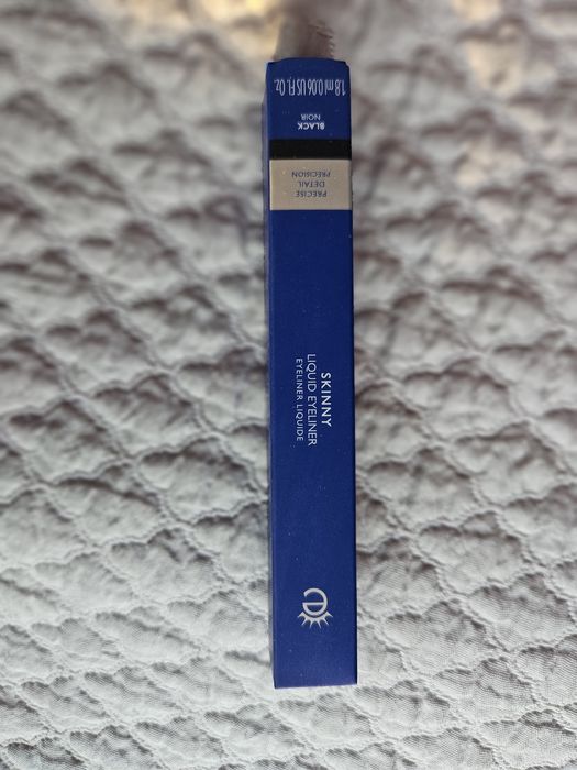 Грим очна линия, сенки, гъба