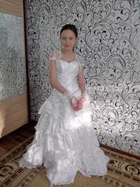 Срочно, дёшево свадебное платье
