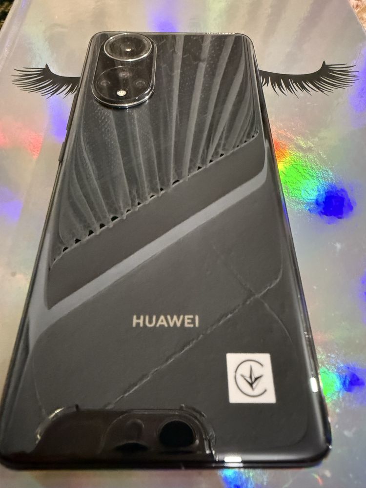 Продавам Huawei Nova 9