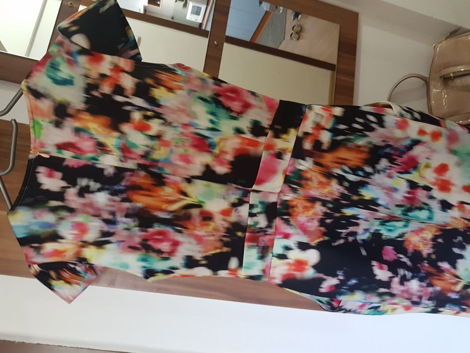 Rochie nouă măr. 36