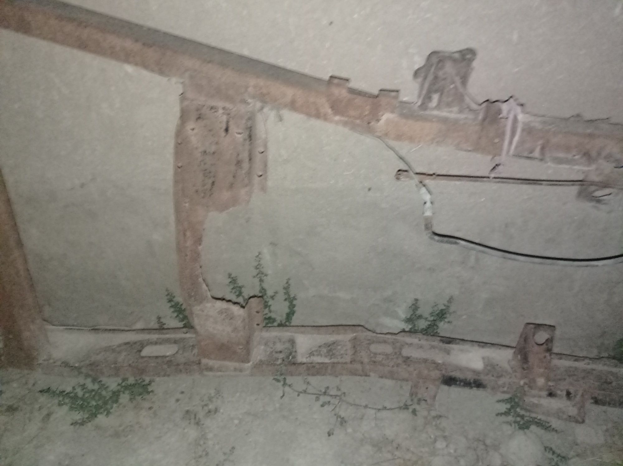 Rama uaz sotiladi  butun sastuani chotki aybi yuk