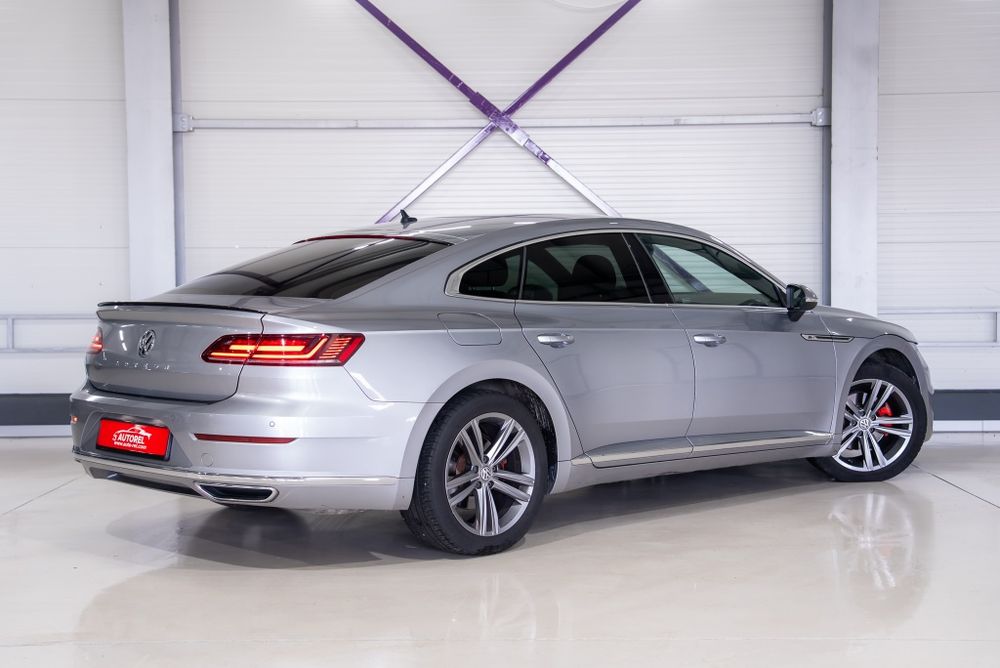 Arteon/R-Line/ Led/Camera/Navigație! Alcantara/15950 Euro/ Ocazie/