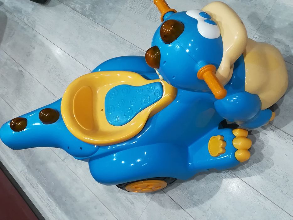 Детска акомулаторна кола Динозавърче/CHIPOLINO