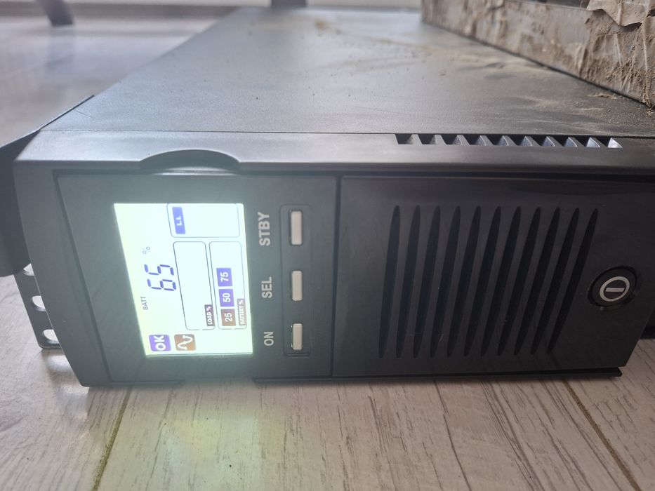 De vanzare Ups VSD2200 2kv