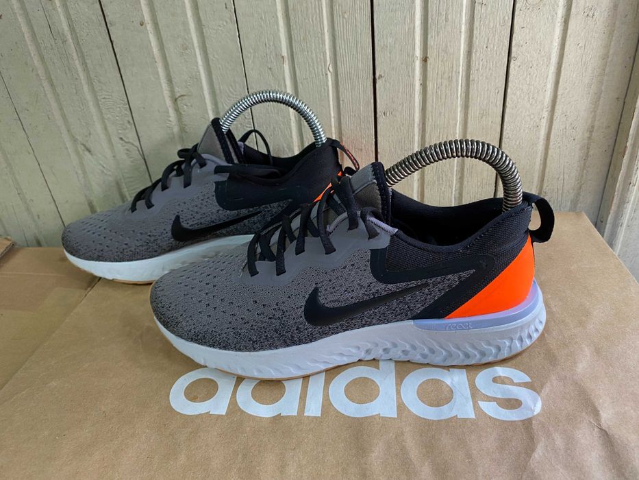 ''Nike Odyssey React''оригинални маратонки 37.5 номер
