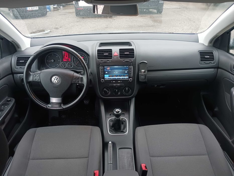 WV Golf 1.9 105 кс