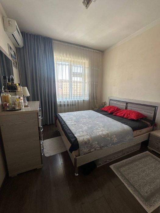 Продам 4-х комнатную квартиру