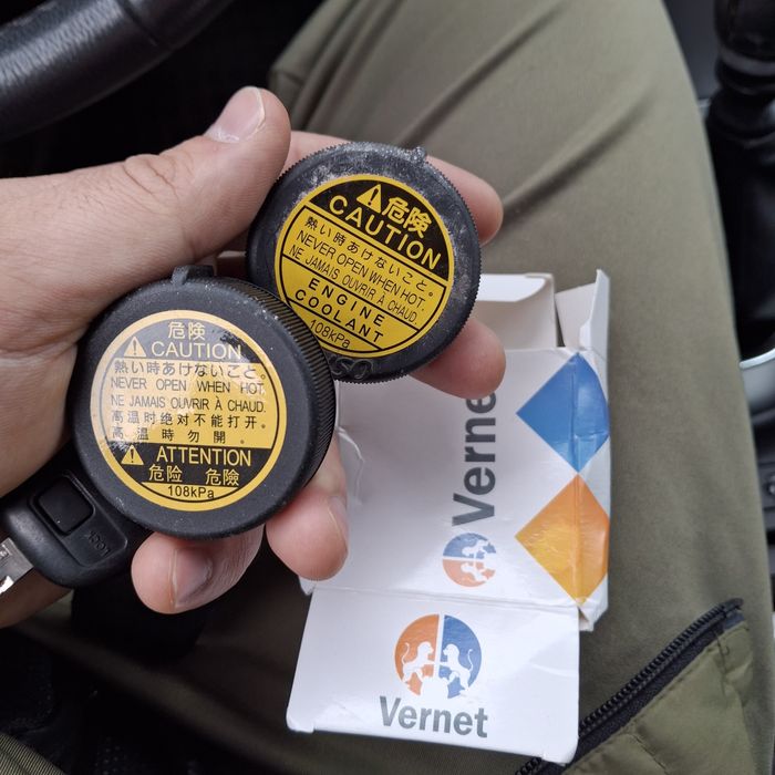 Оригинална и афтър маркет капачки