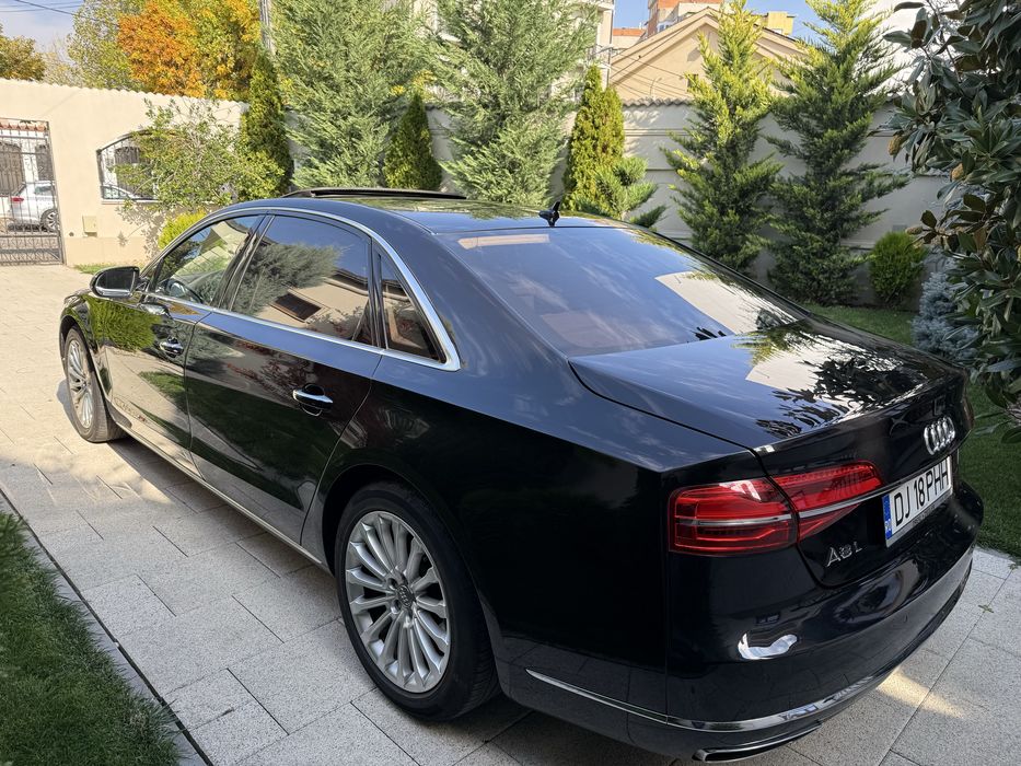 Audi A8L 3.0D 2015