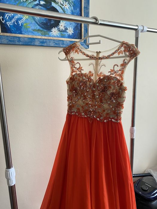 Платья на выпускной все по 5000