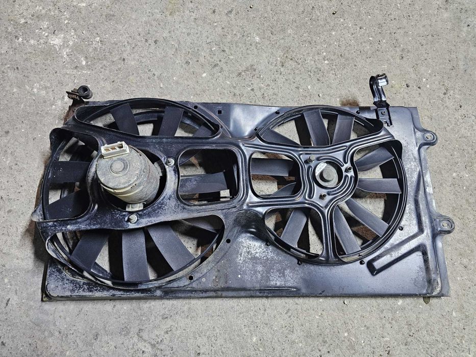 Ventilator racire radiator original Volkswagen Passat B4