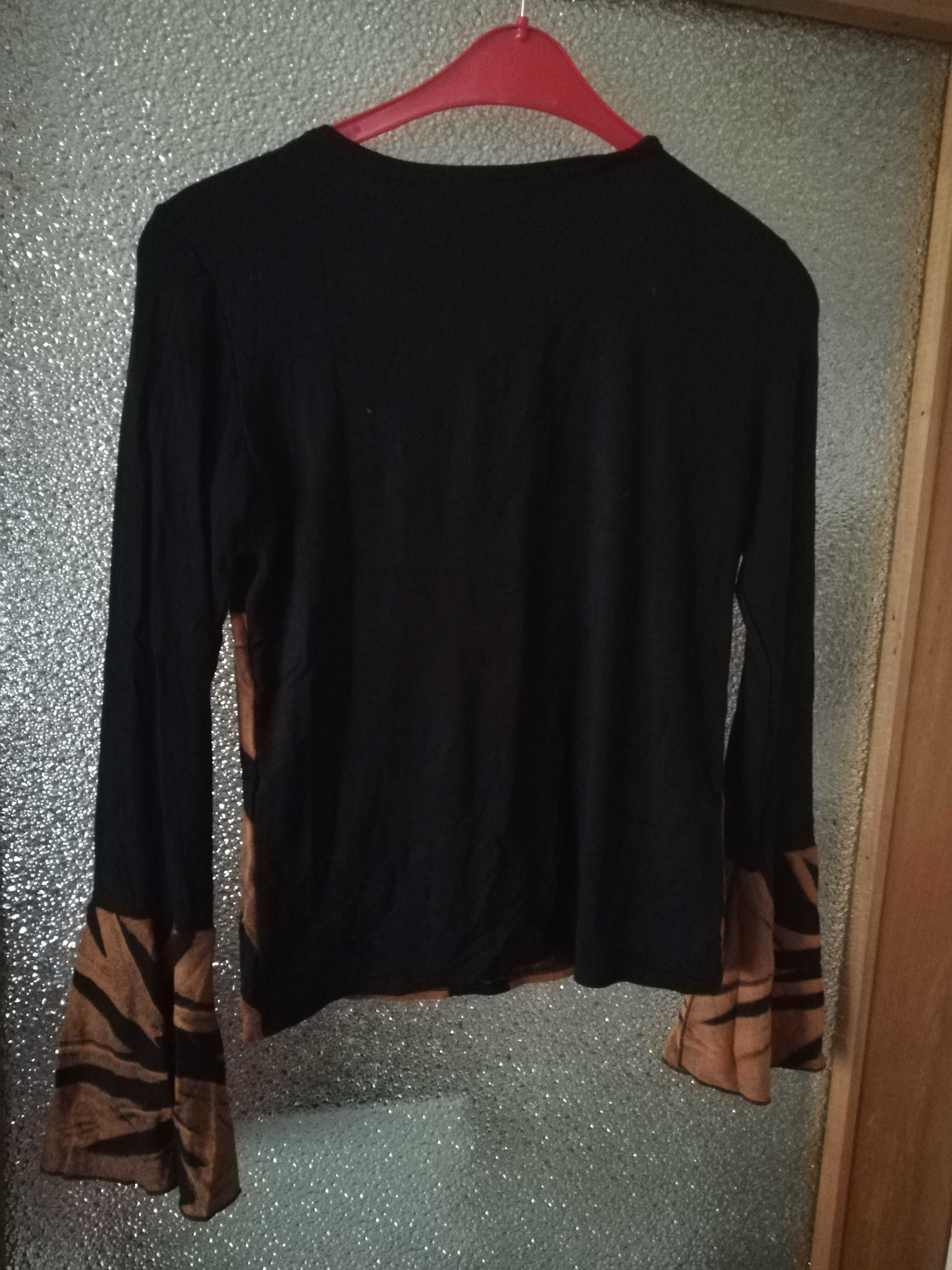 Set Bluza cu fusta, culoare neagra, marimea XL - Negociabil