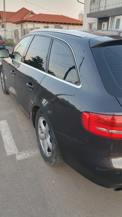 Audi a4 b8.