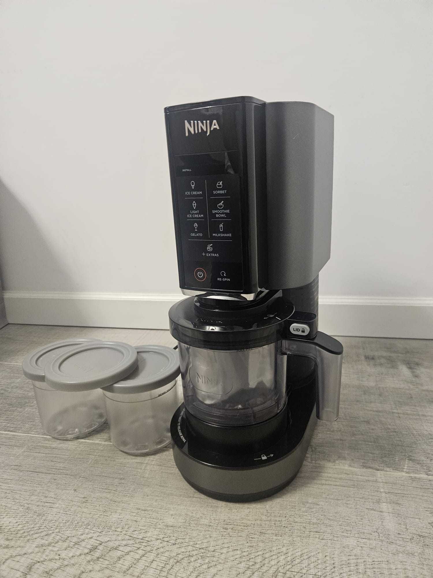 Aparat de preparat inghetata NINJA NC300EU
