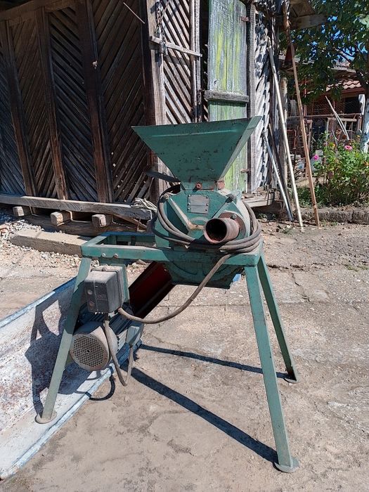 Фуражомелка/ярмомелка