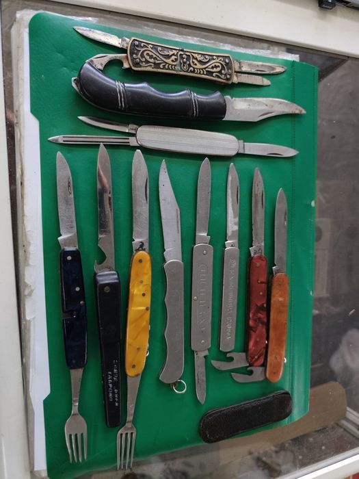 Лот джобен нож 11 броя