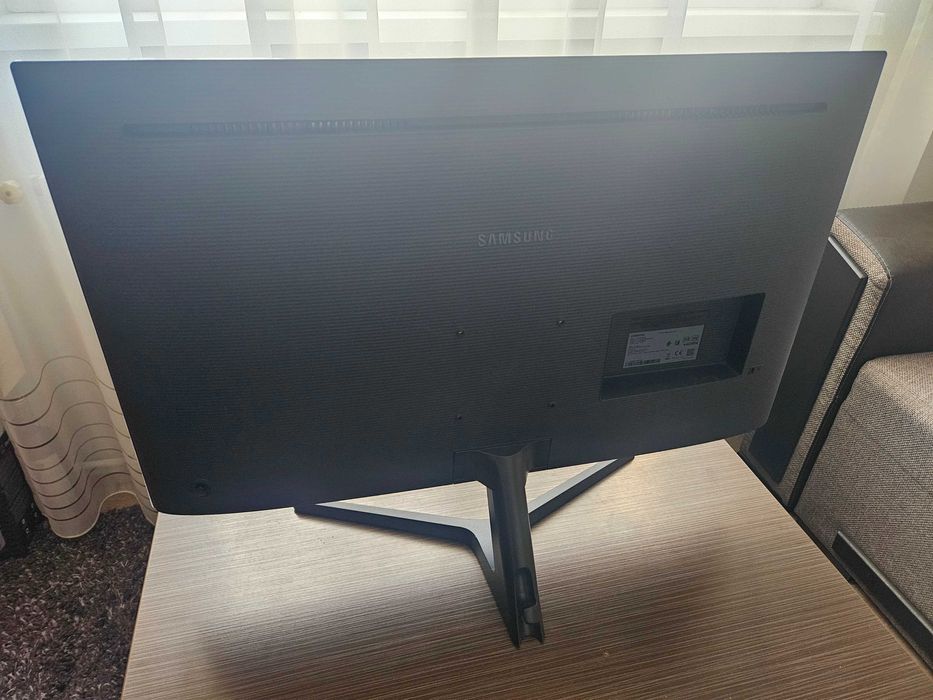 Monitor LED Samsung 31,5" - gaming&desktop