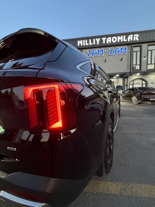 Kia sorento 2024 kraska tozza