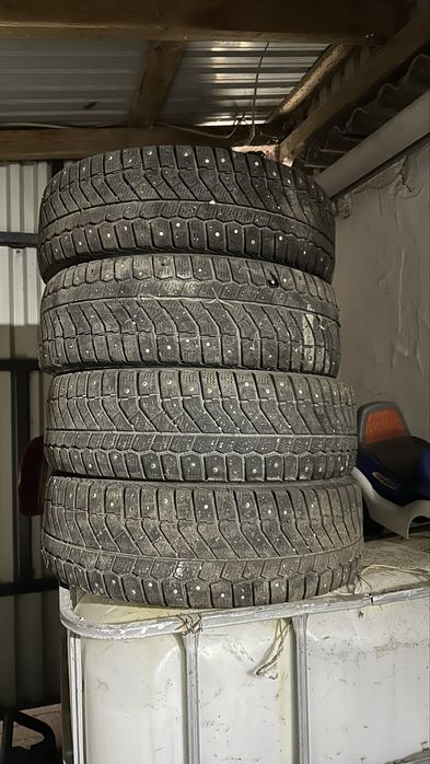 Зимний шины продам
