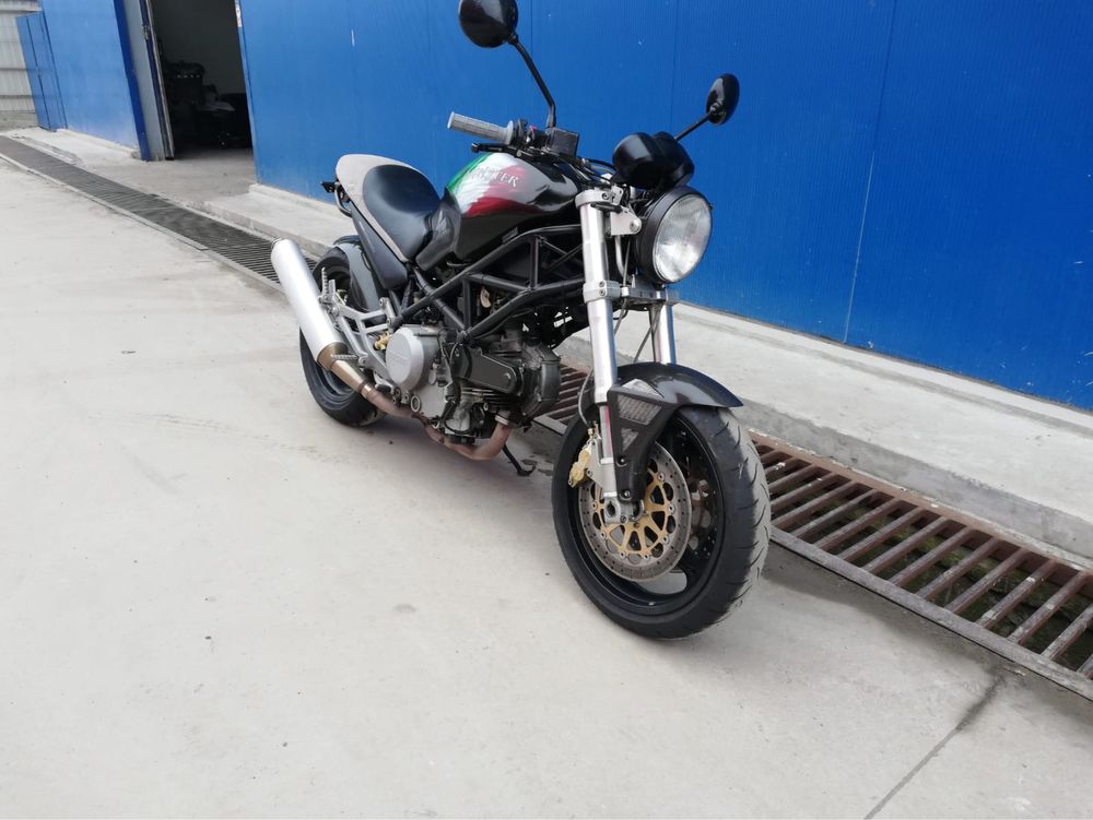 Vand Ducati Monster 620