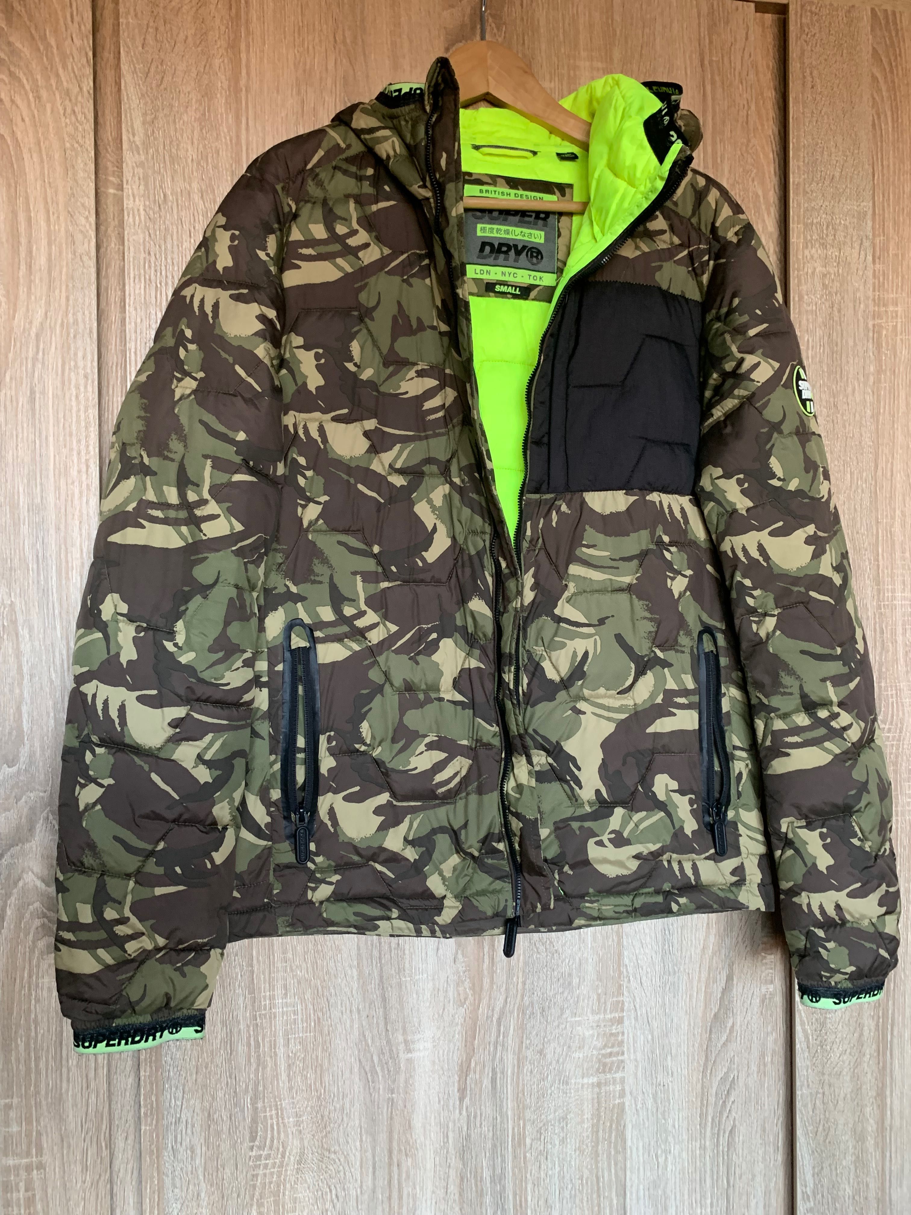 Свежо яке Superdry