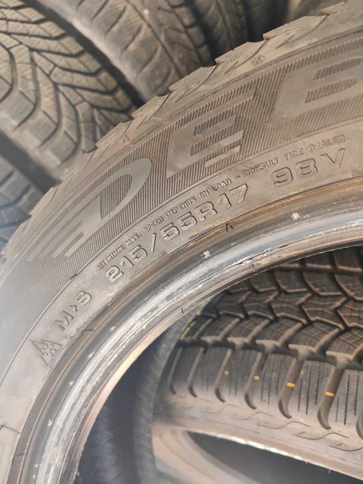 2бр.зимни гуми 215/55/17 Debica