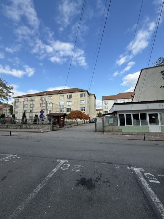 Închiriez garsonieră zona Selgros, INFOEL, Liceul cu Program Sportiv.