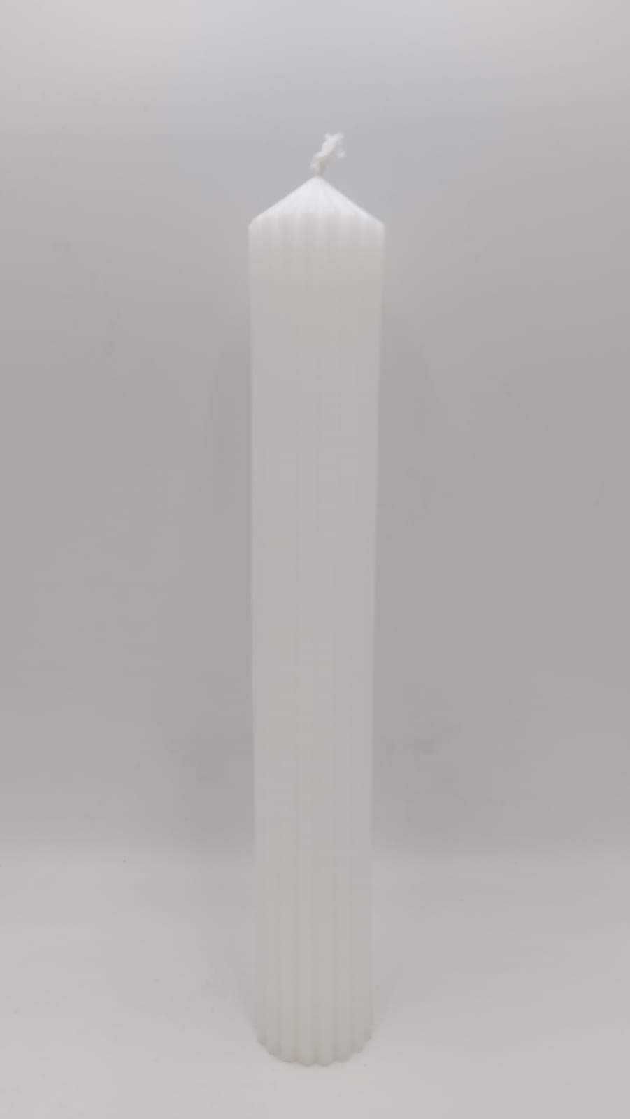 Lumanare din parafina cu 40 cm inaltime ,5 cm grosime /Bisericesti