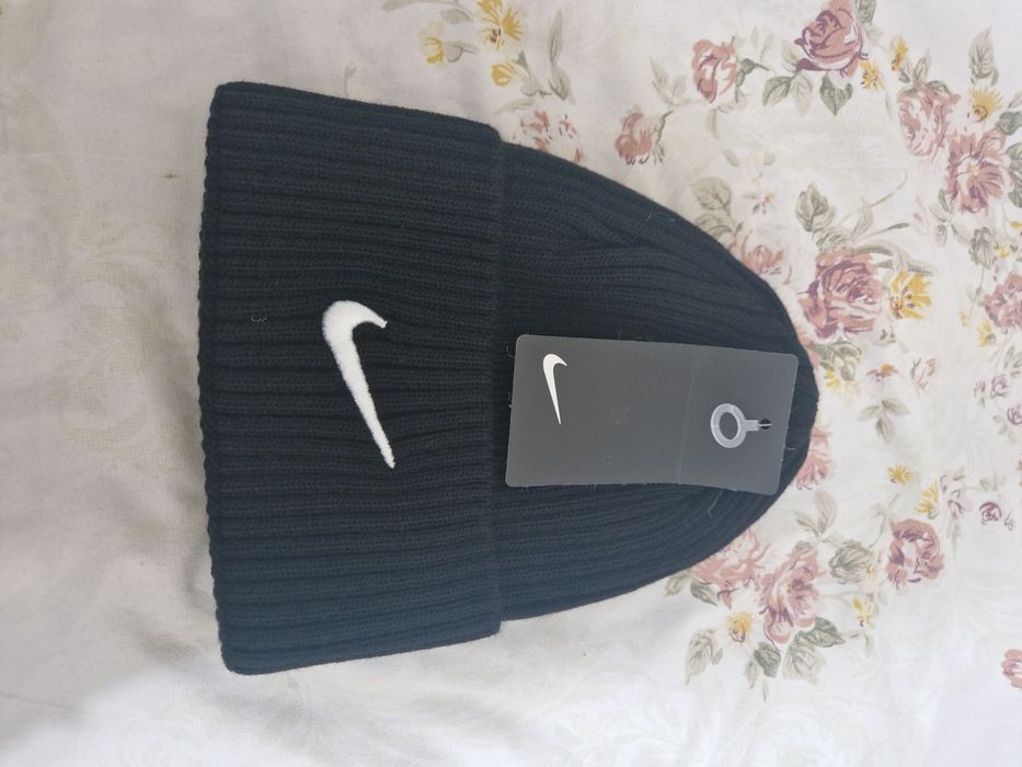 Căciulă model nou de firma