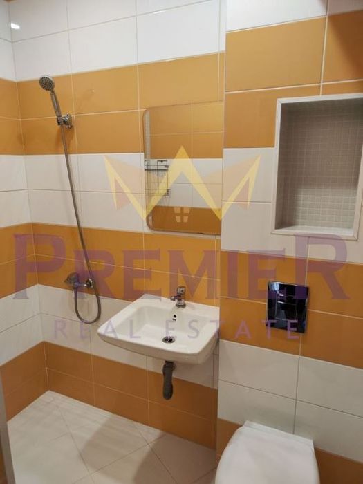 Дава се под наем Двустаен апартамент в Варна, Цветен квартал - 64 кв.м за 612 € - Снимка #6