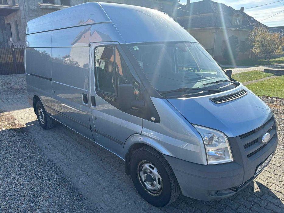 Vand Ford Transit -Stare excelenta de functionare, se vinde cu factura