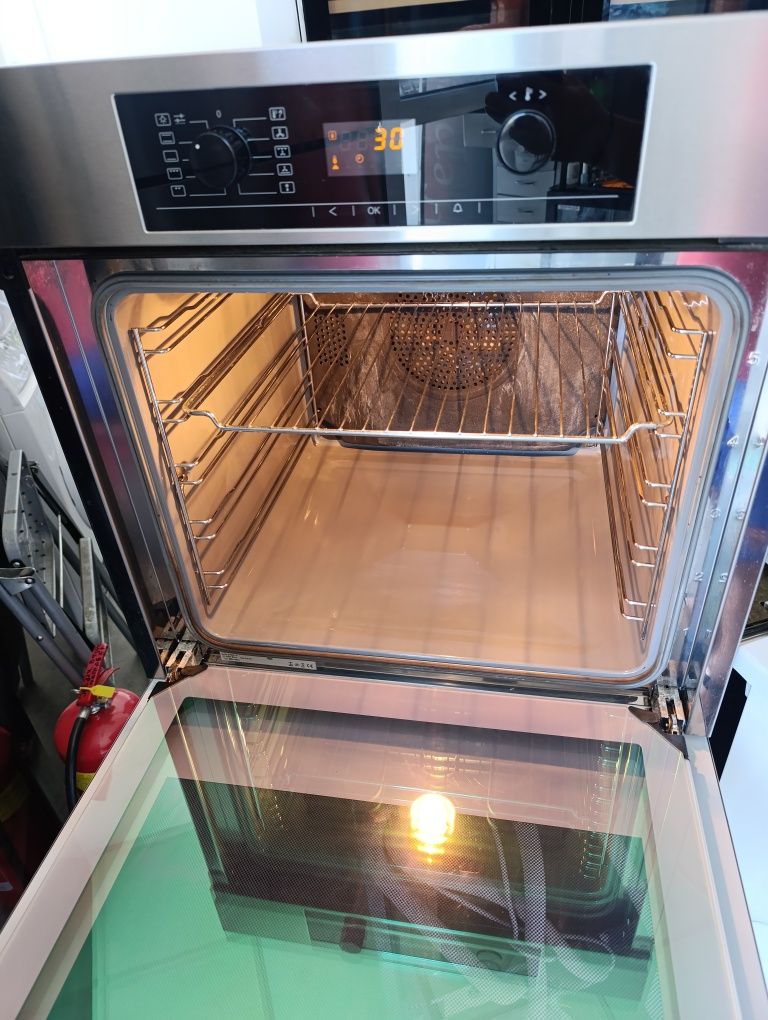 Фурна за вграждане MIELE