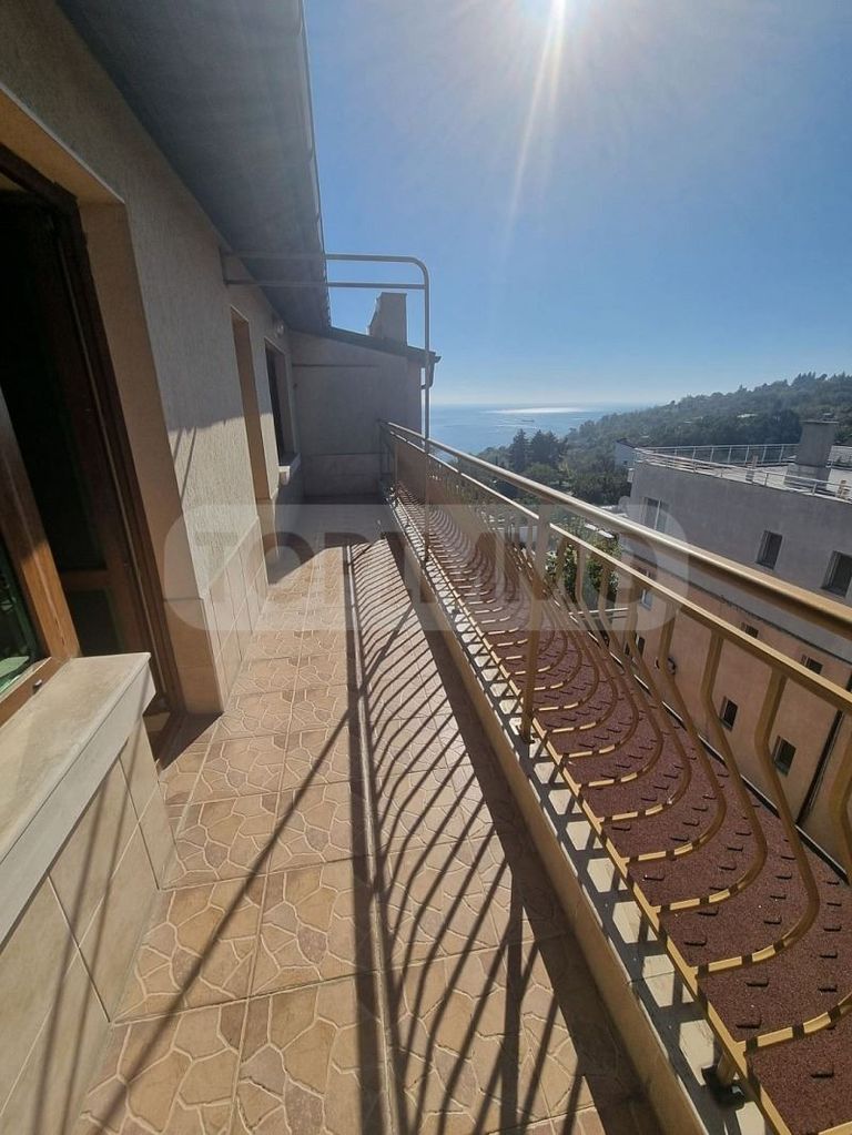 Продава се Тристаен апартамент в Варна, Галата - 153 кв.м за 1360 €/кв.м - Снимка #9