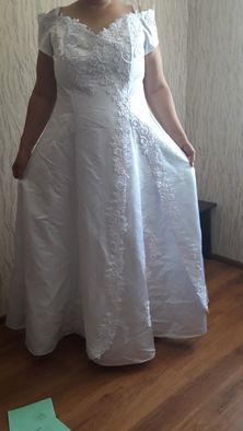Продам свадебное платье европейка 58 размер.