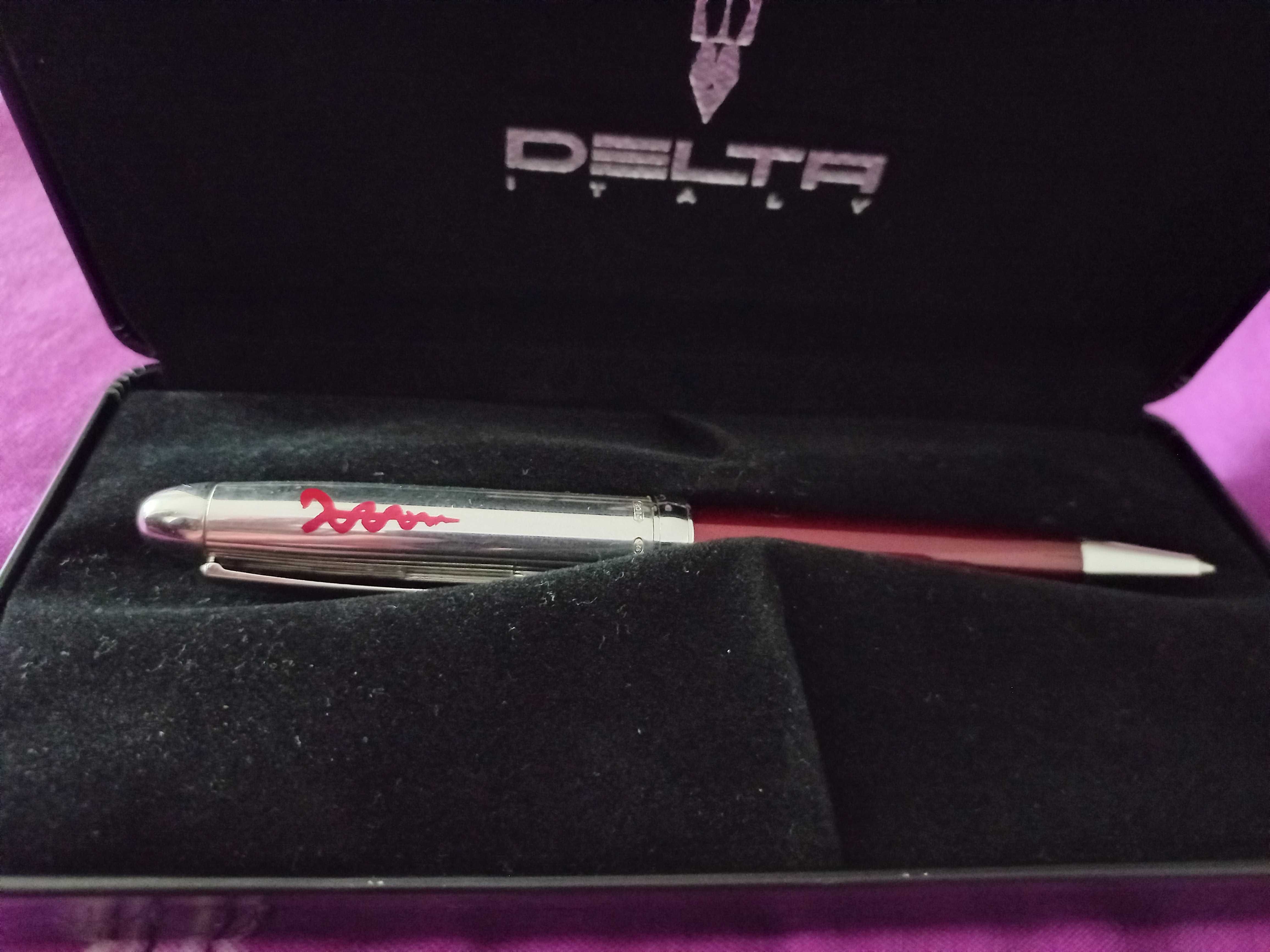 Delta  pix  argint