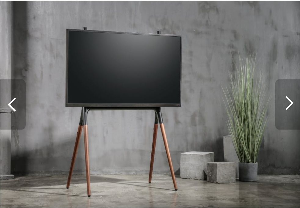 Стойка за телевизор 49 - 70 в инчове размер за под, четири крака