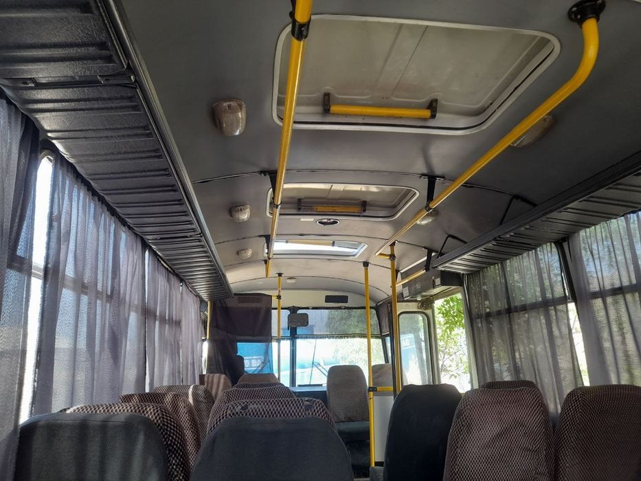 Moshina avtobus  holati yaxshi