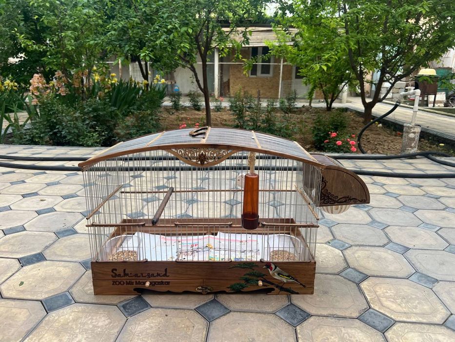 Продаётся клетка для канарейки и другие