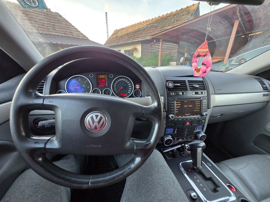 Volkswagen Touareg 2.5 TDI