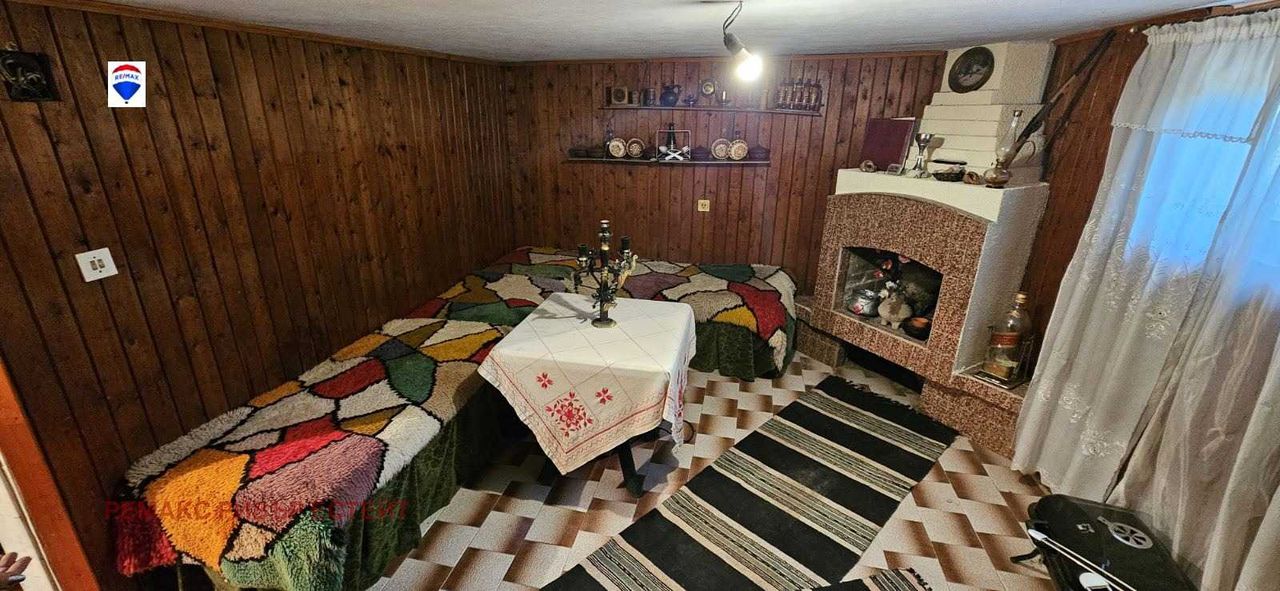Продава се Къща в Русе, в.з. Касева Чешма - 35 кв.м за 1198 €/кв.м - Снимка #2
