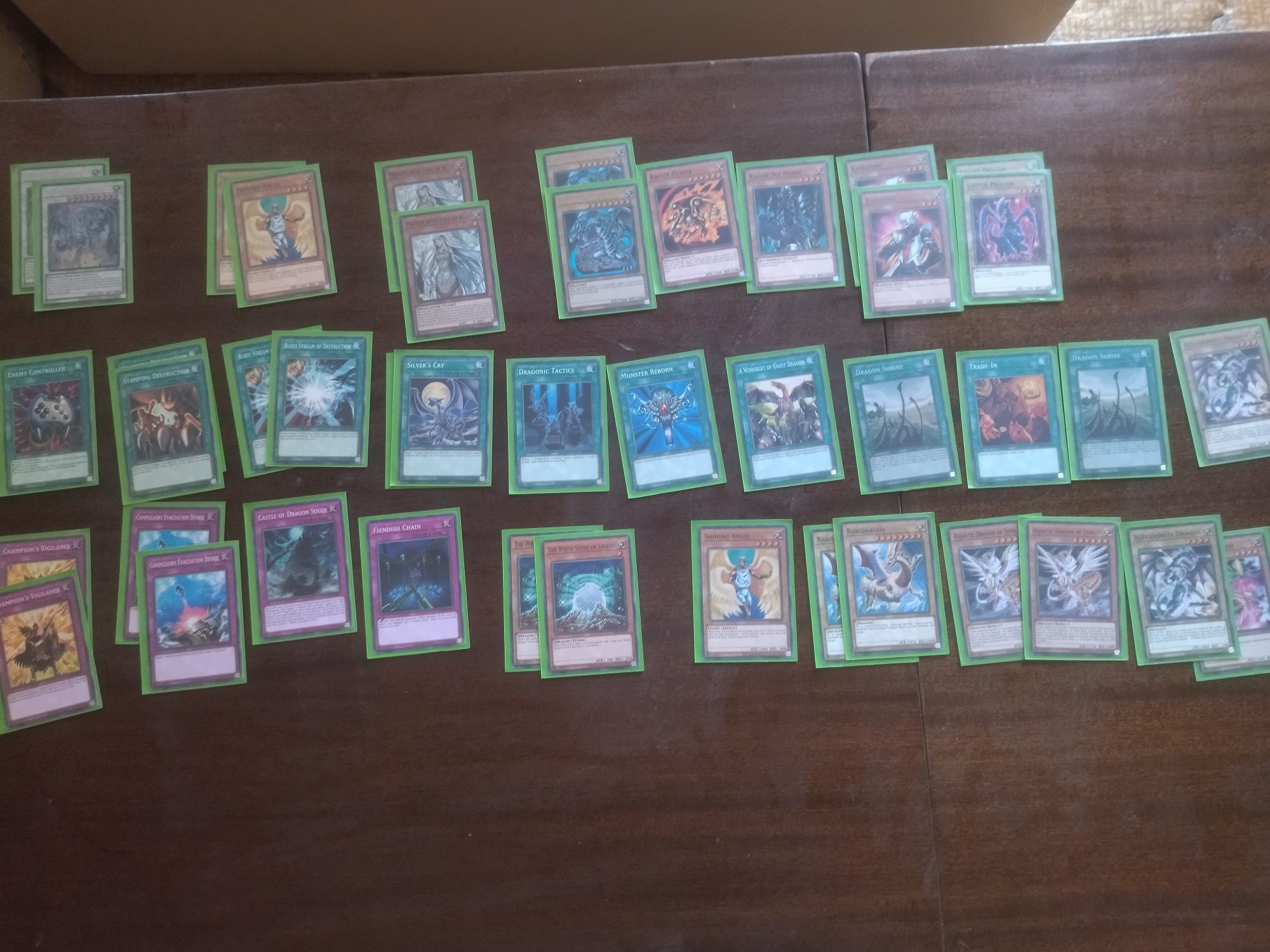 Карти Yu Gi Oh !