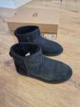 UGG Оригинални дамски боти 38 номер