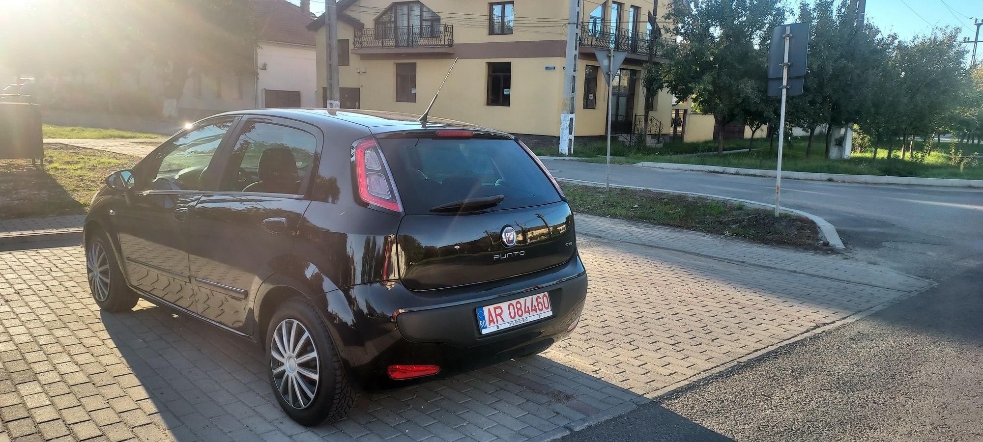 Vând sau schimb FIAT PUNTO EVO 2010