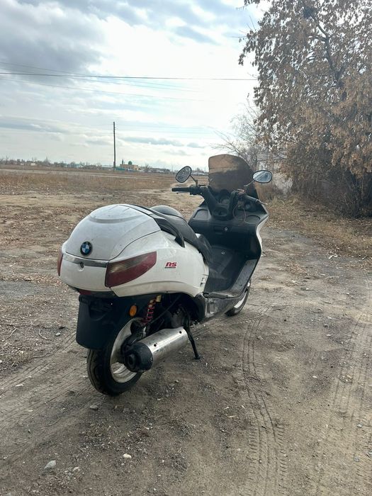 Продам 250 сс мопед.