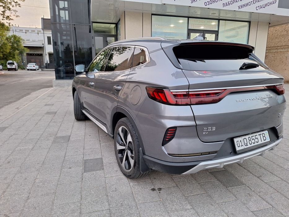 BYD Song Plus Flagship