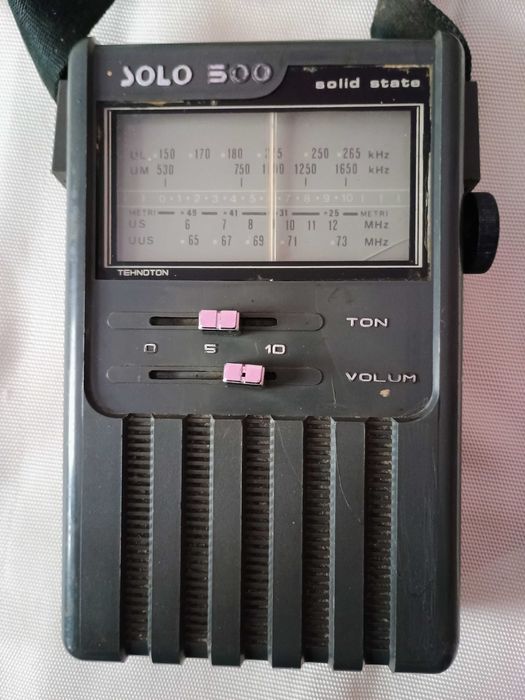 Aparat  radio  SOLO  500